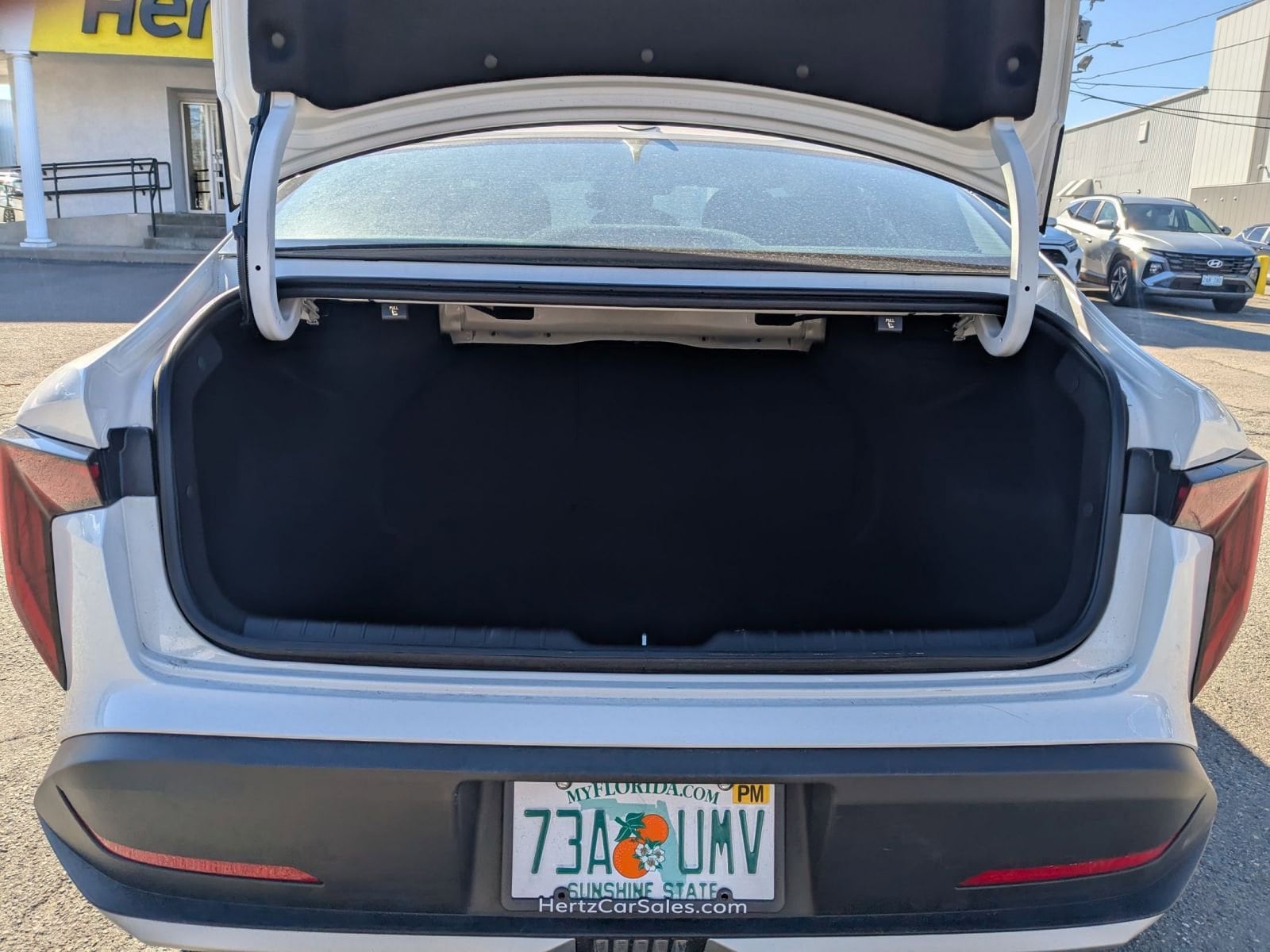 Thumbnail: 2025 Kia K4 - 14