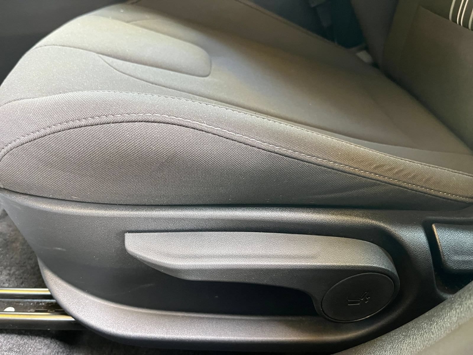 Thumbnail: 2026 Hyundai Elantra - 23