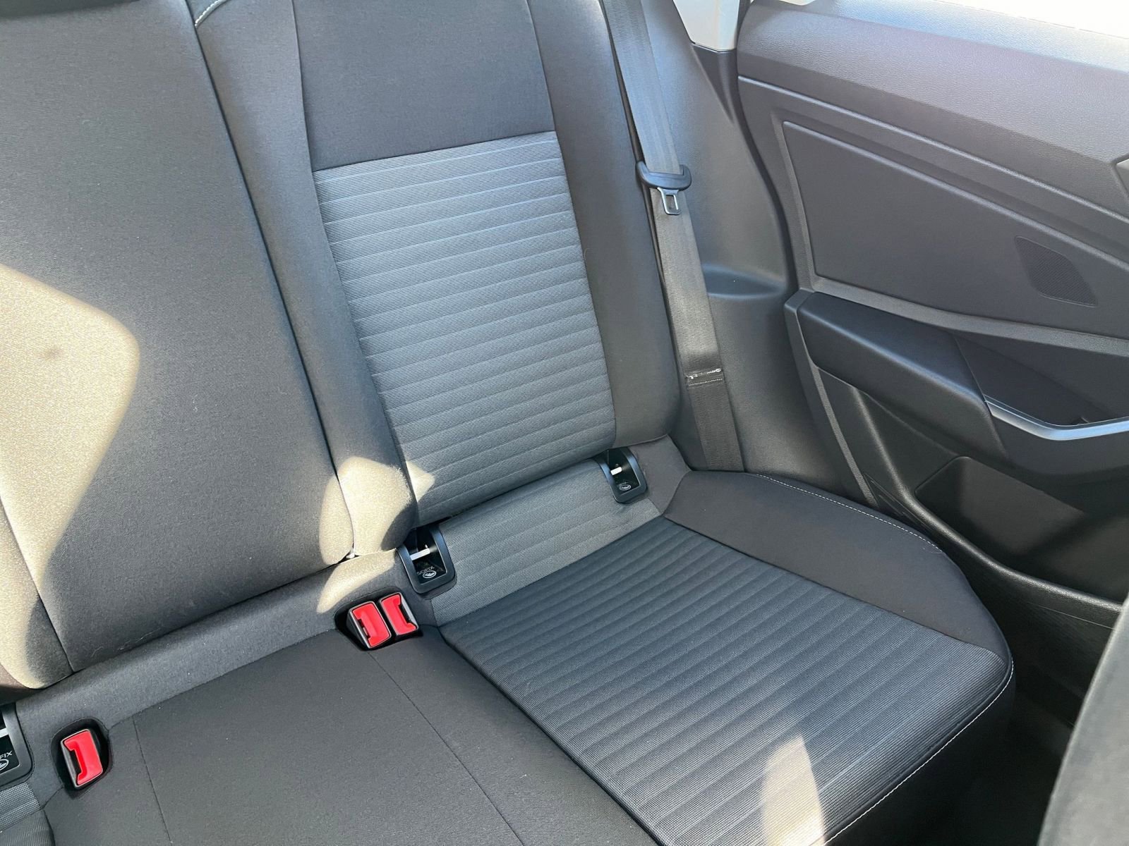 Thumbnail: 2025 Volkswagen Jetta - 33