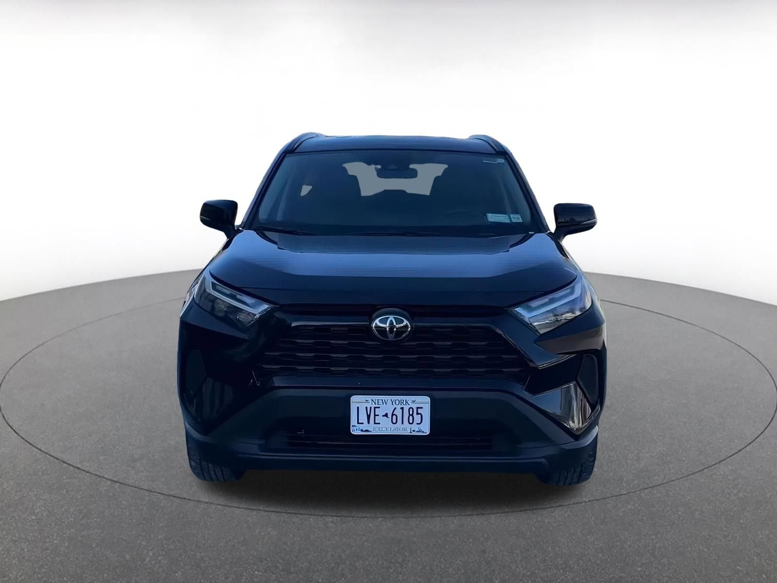 Thumbnail: 2025 Toyota RAV4 - 4