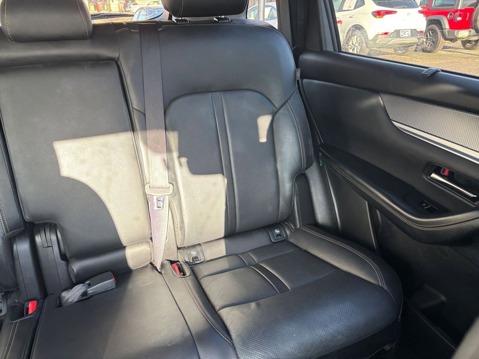 Thumbnail: 2025 Mazda CX-70 - 35