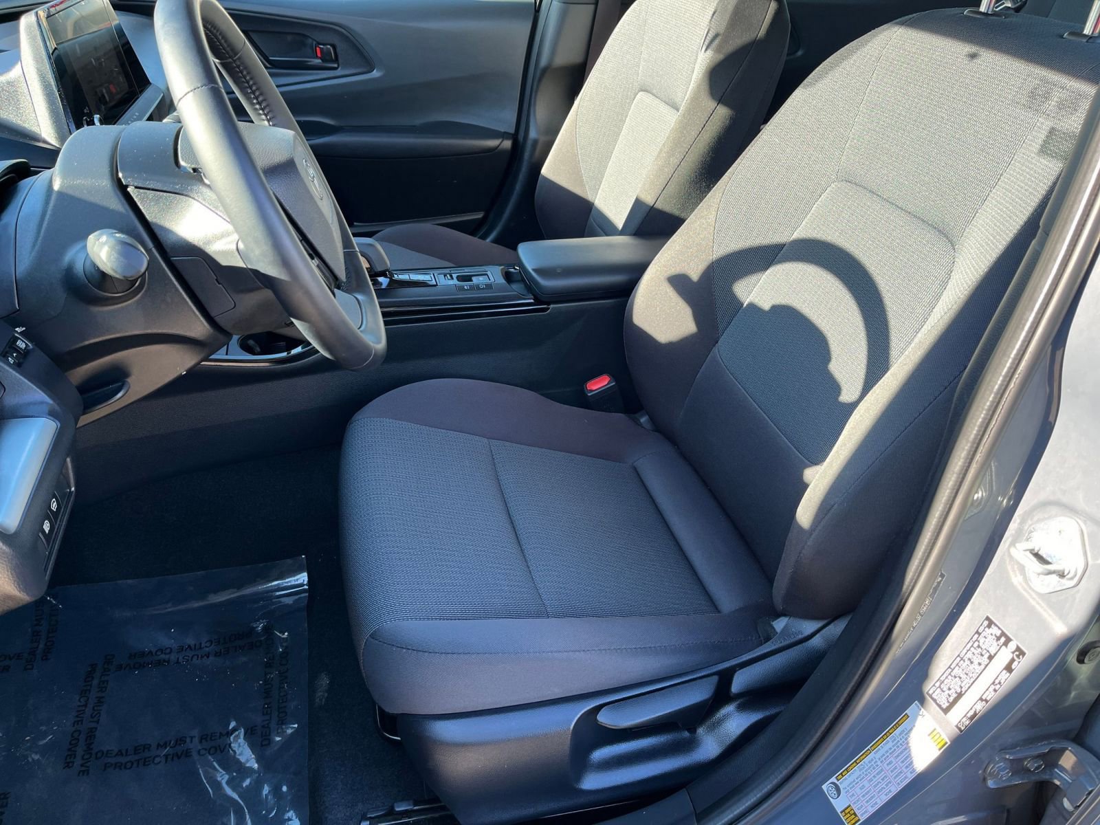 Thumbnail: 2025 Toyota Prius - 32