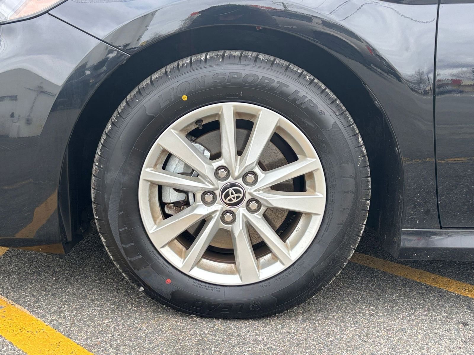 Thumbnail: 2025 Toyota Camry - 23