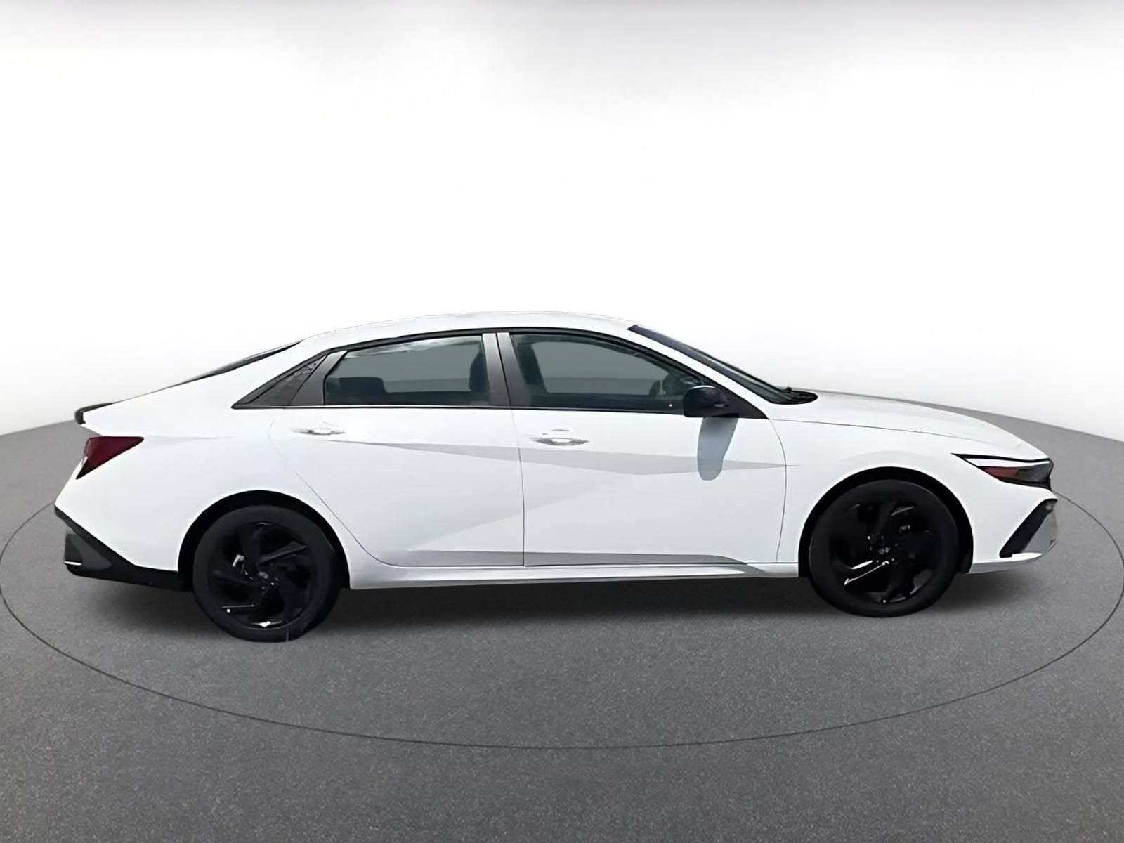 Thumbnail: 2026 Hyundai Elantra - 11