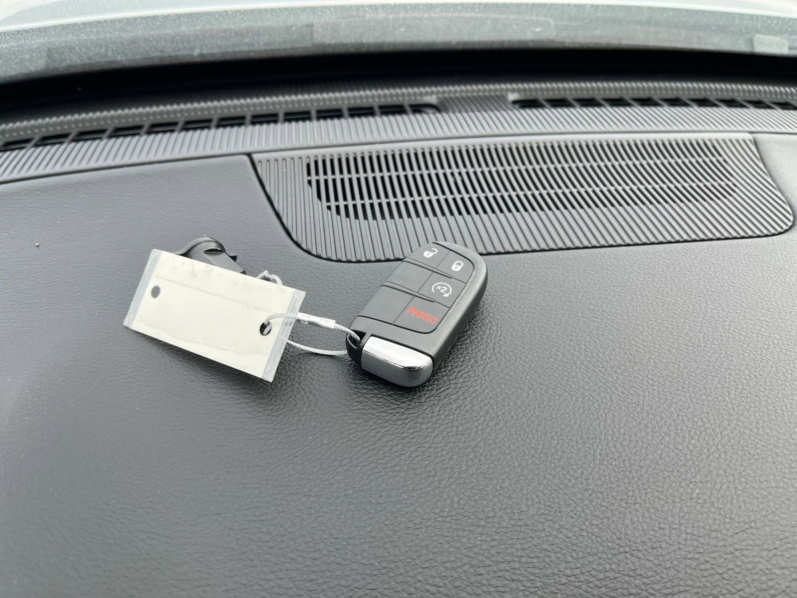 Thumbnail: 2025 Jeep Compass - 20