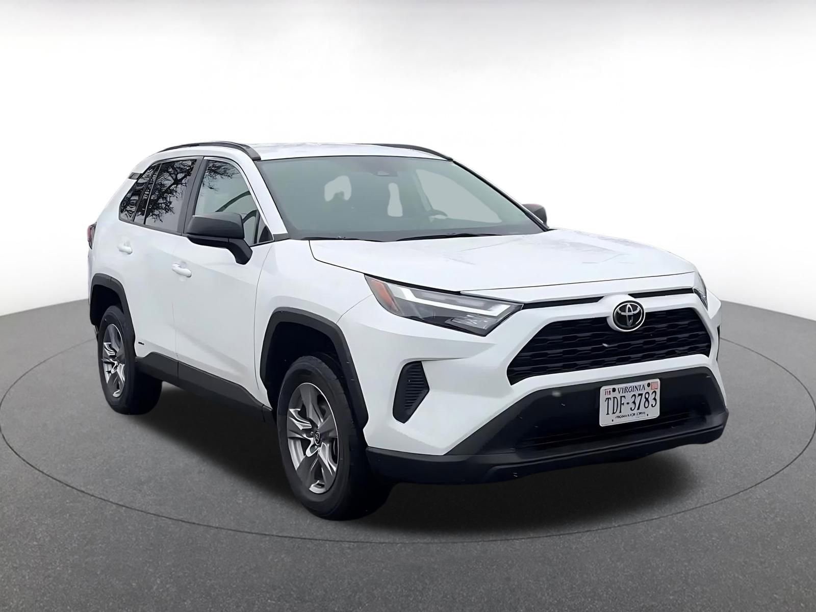Thumbnail: 2025 Toyota RAV4 - 3