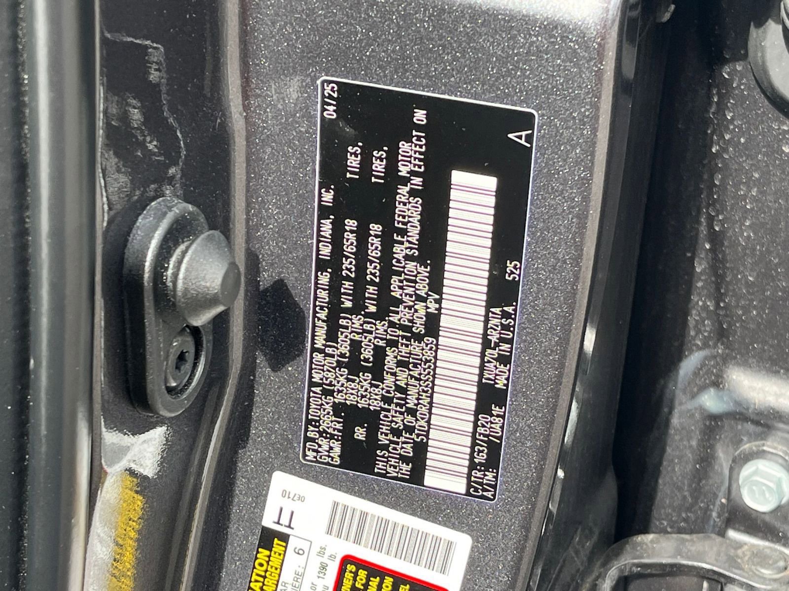 Thumbnail: 2025 Toyota Highlander - 30