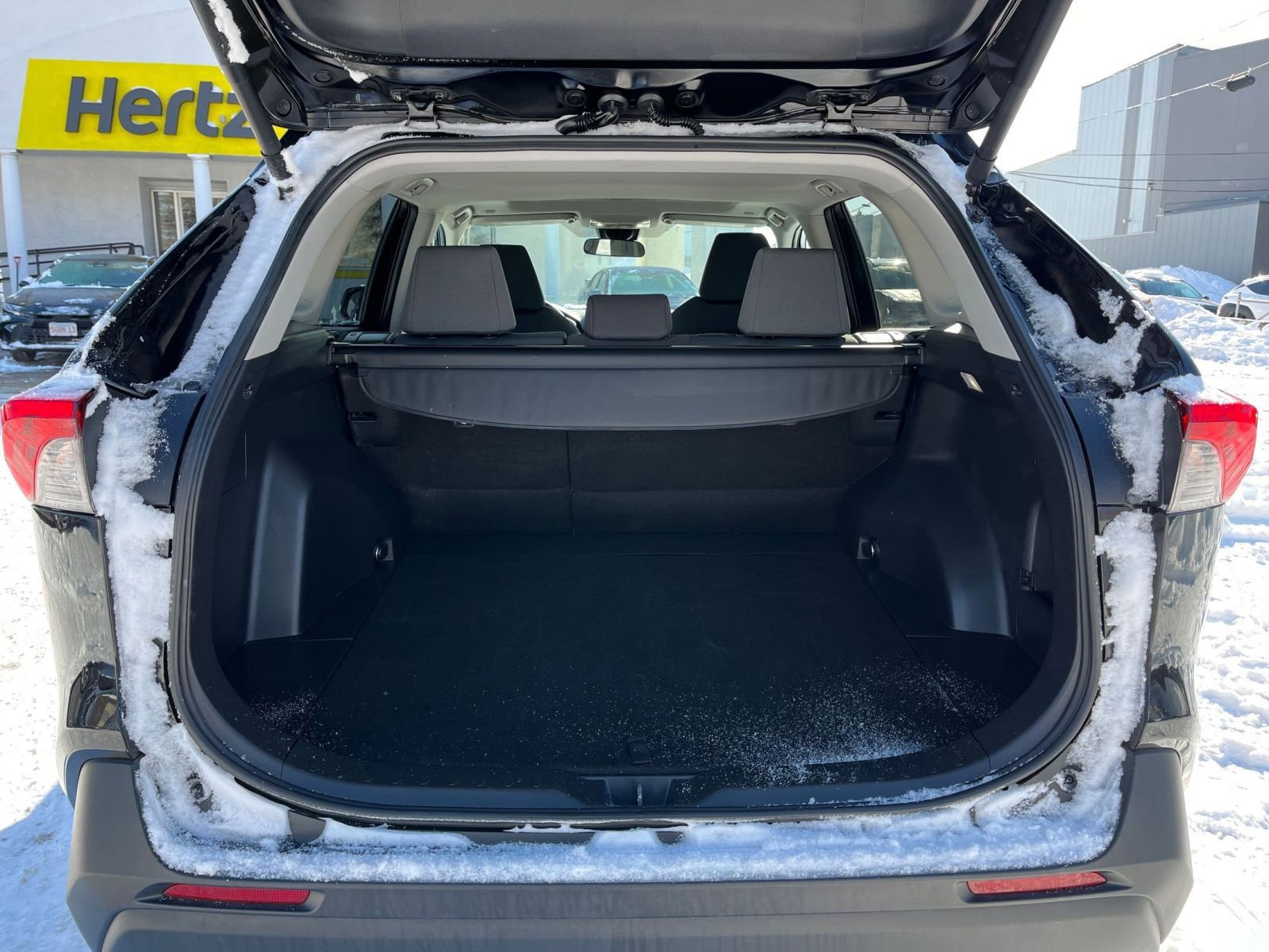 Thumbnail: 2025 Toyota RAV4 - 30