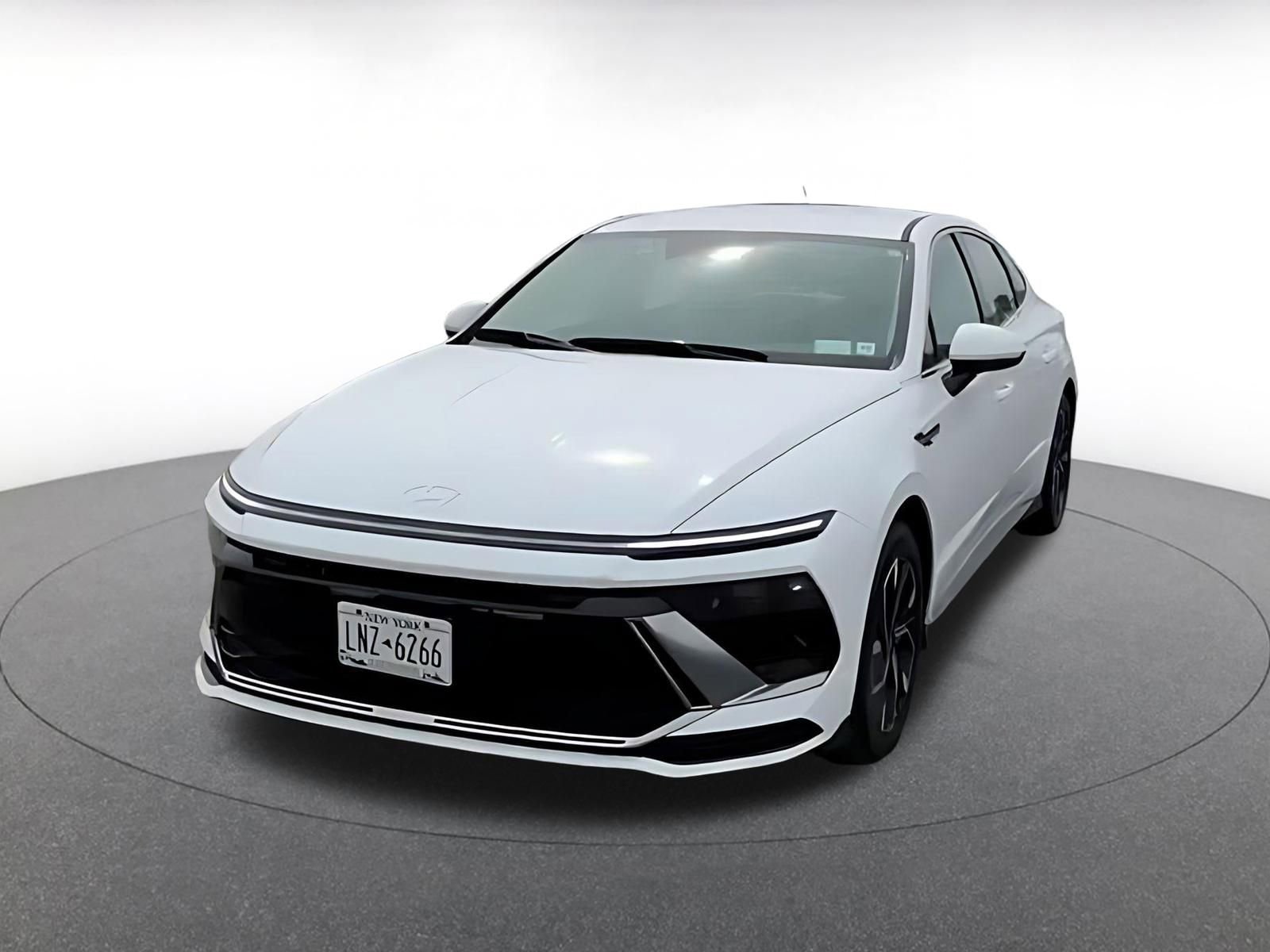 Thumbnail: 2025 Hyundai Sonata - 8