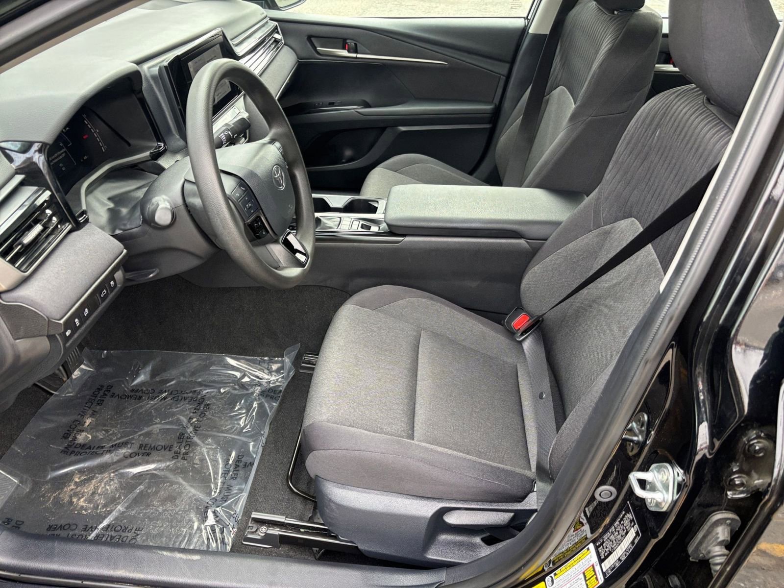 Thumbnail: 2025 Toyota Camry - 21