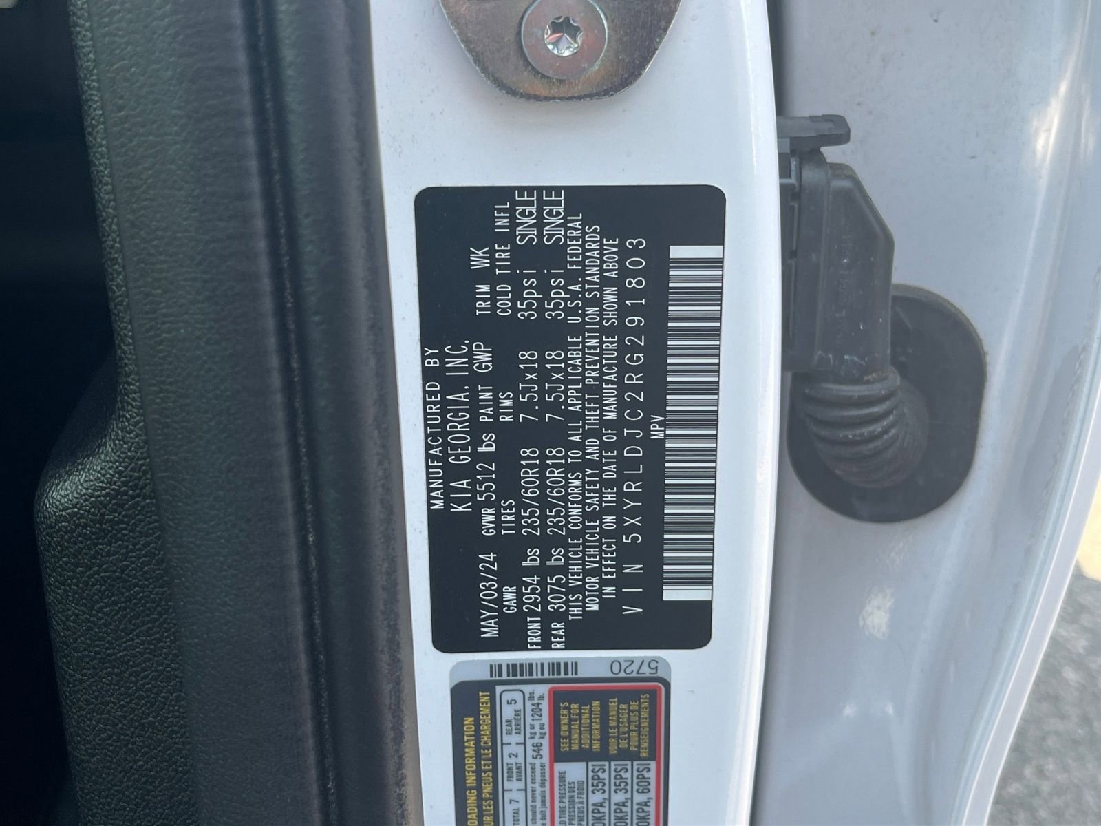 2024 Kia Sorento S 25