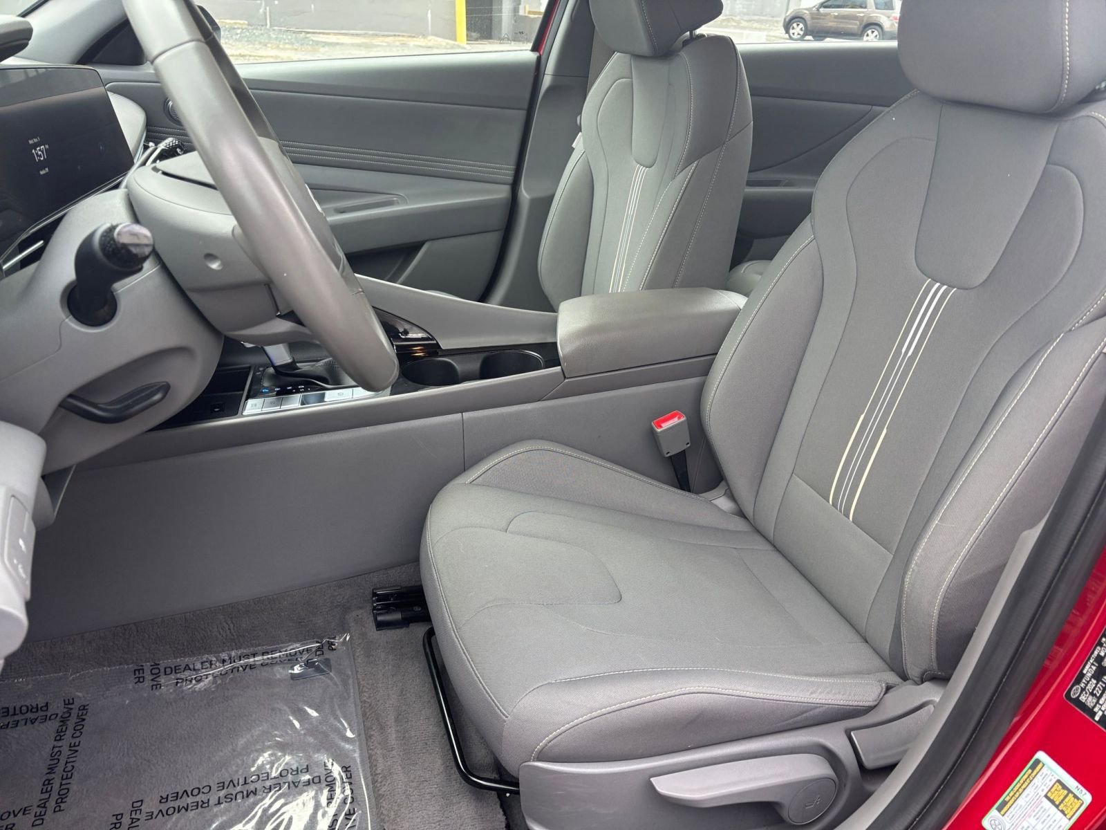 Thumbnail: 2025 Hyundai Elantra - 32