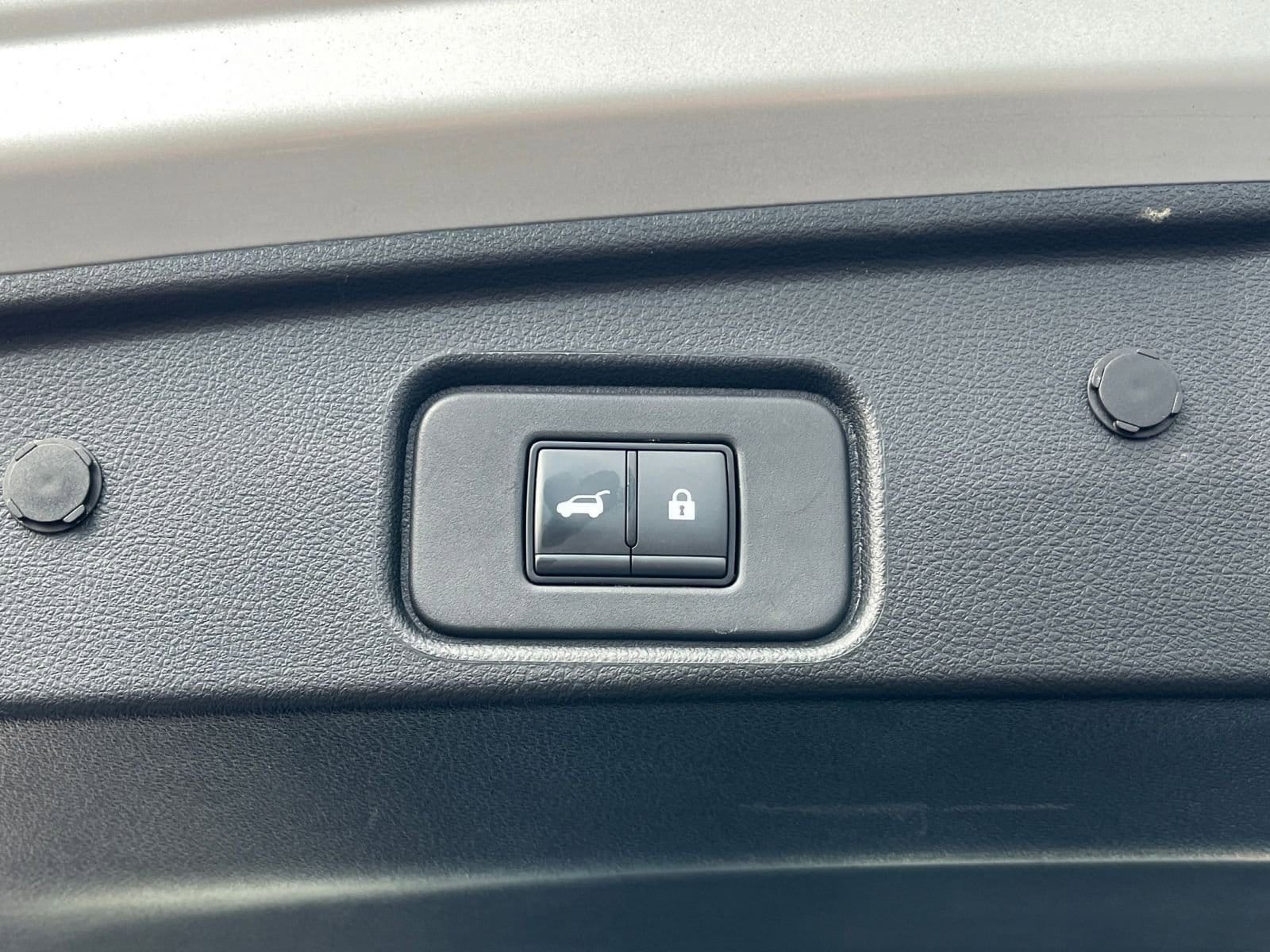 Thumbnail: 2025 Nissan Pathfinder - 23