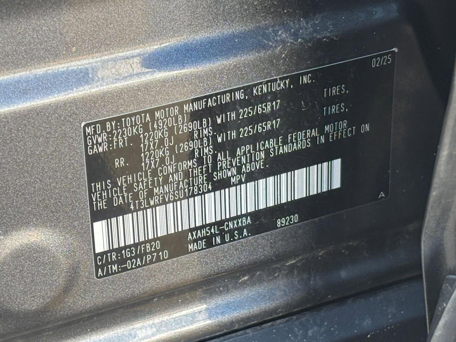 Thumbnail: 2025 Toyota RAV4 - 24