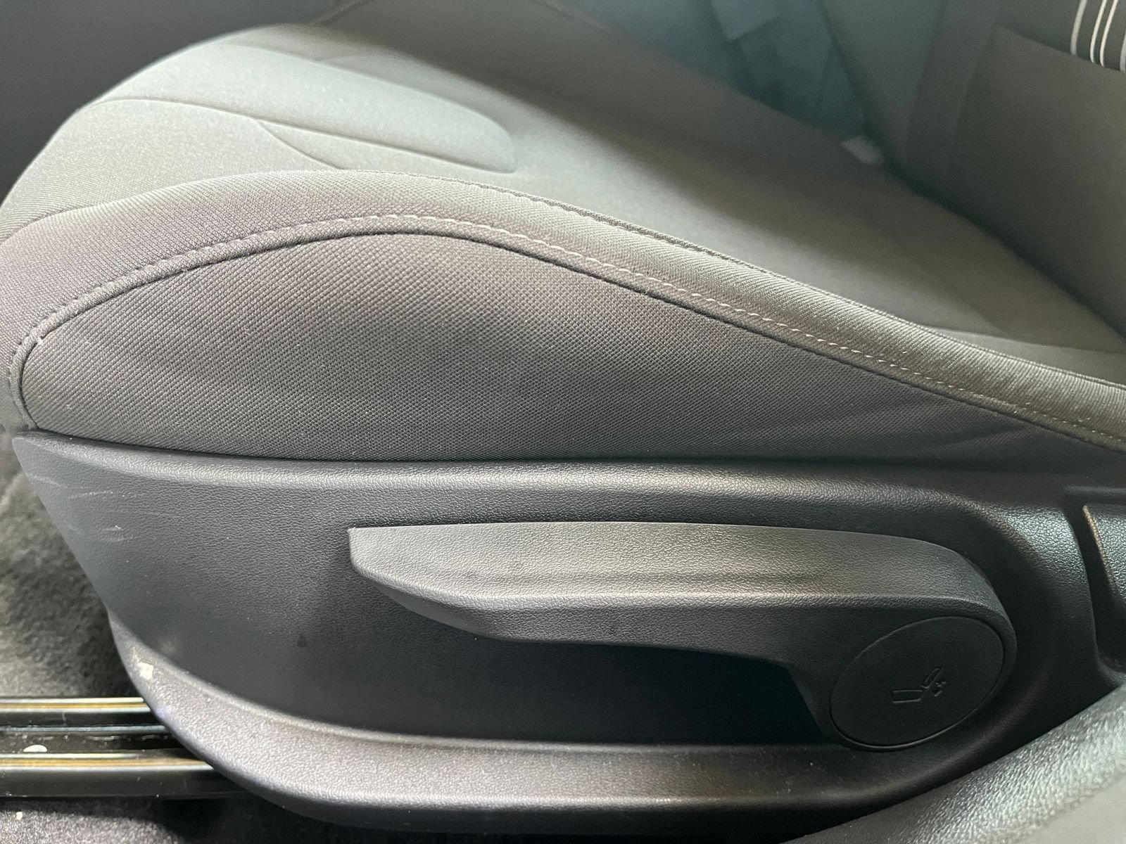 Thumbnail: 2026 Hyundai Elantra - 23
