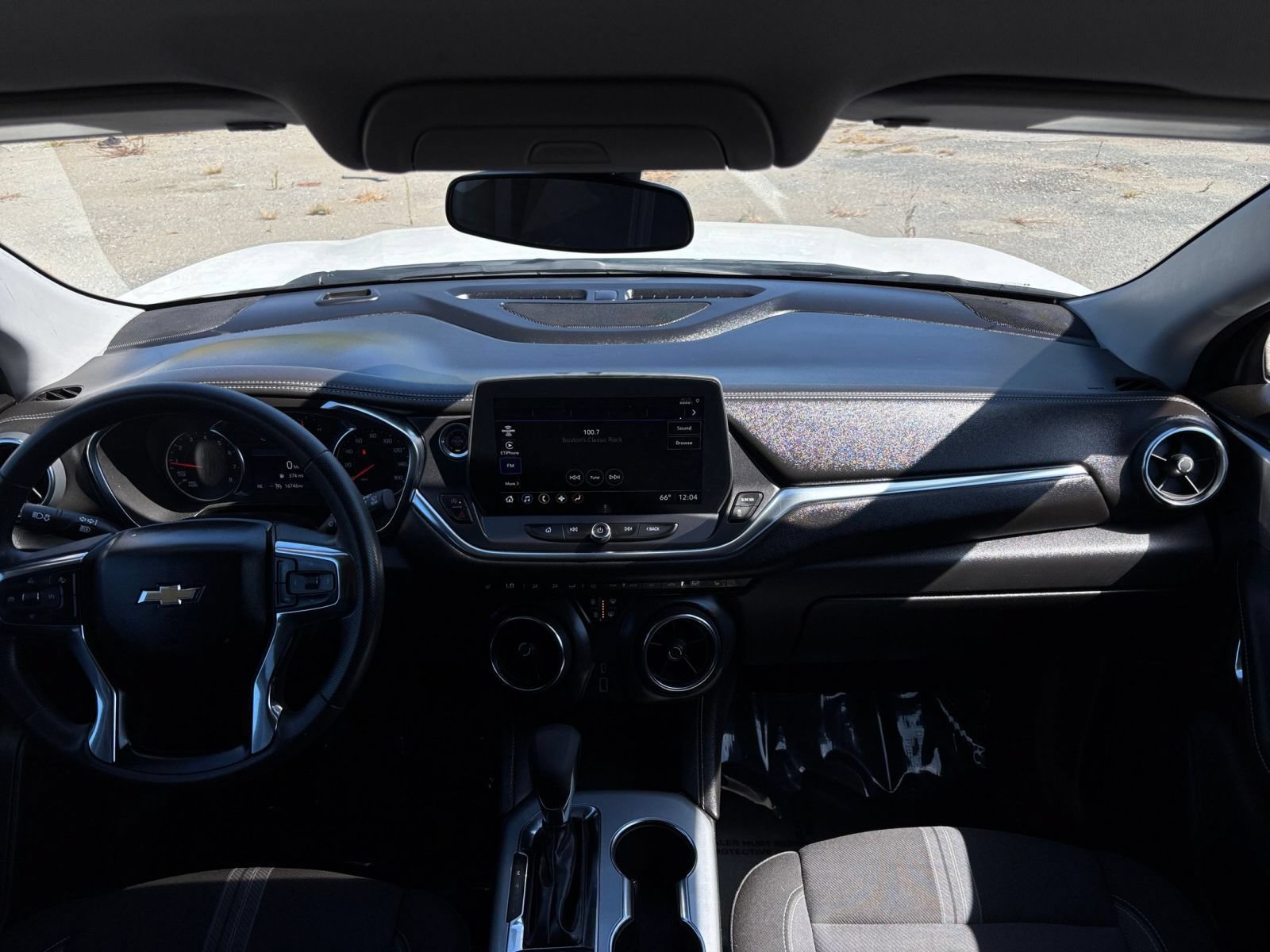 Thumbnail: 2026 Chevrolet Blazer - 31