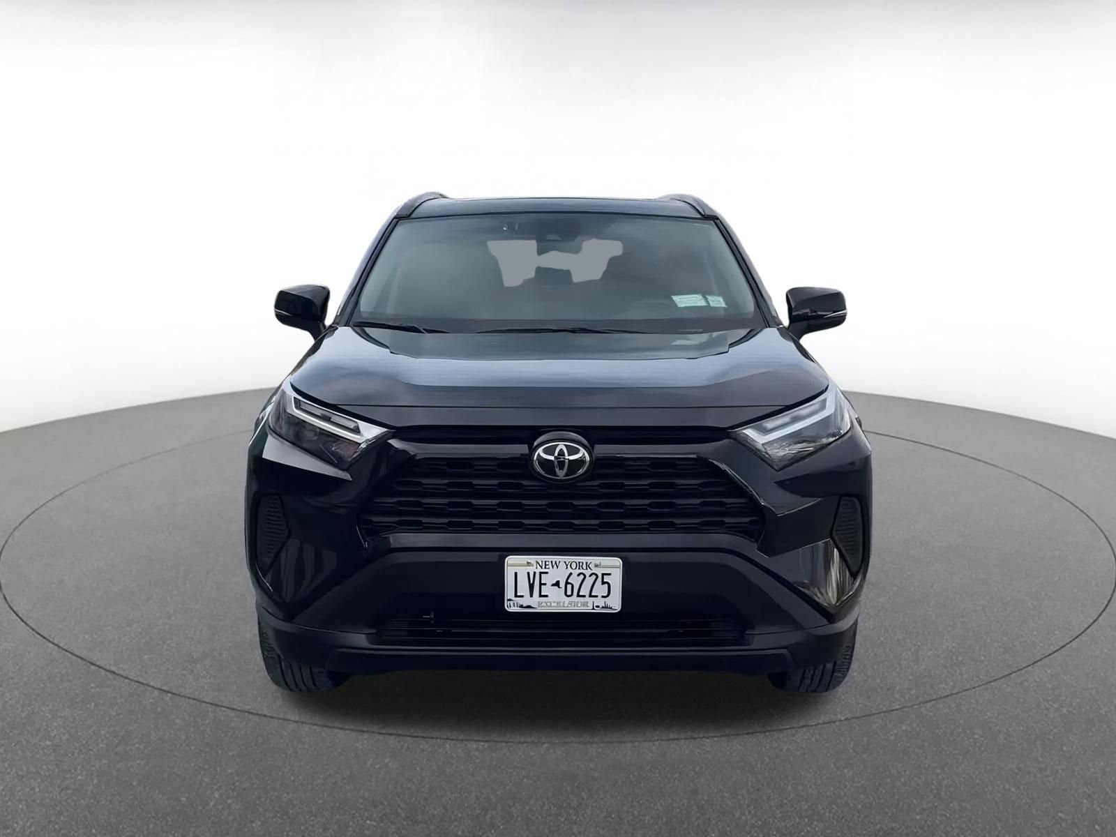 Thumbnail: 2025 Toyota RAV4 - 4
