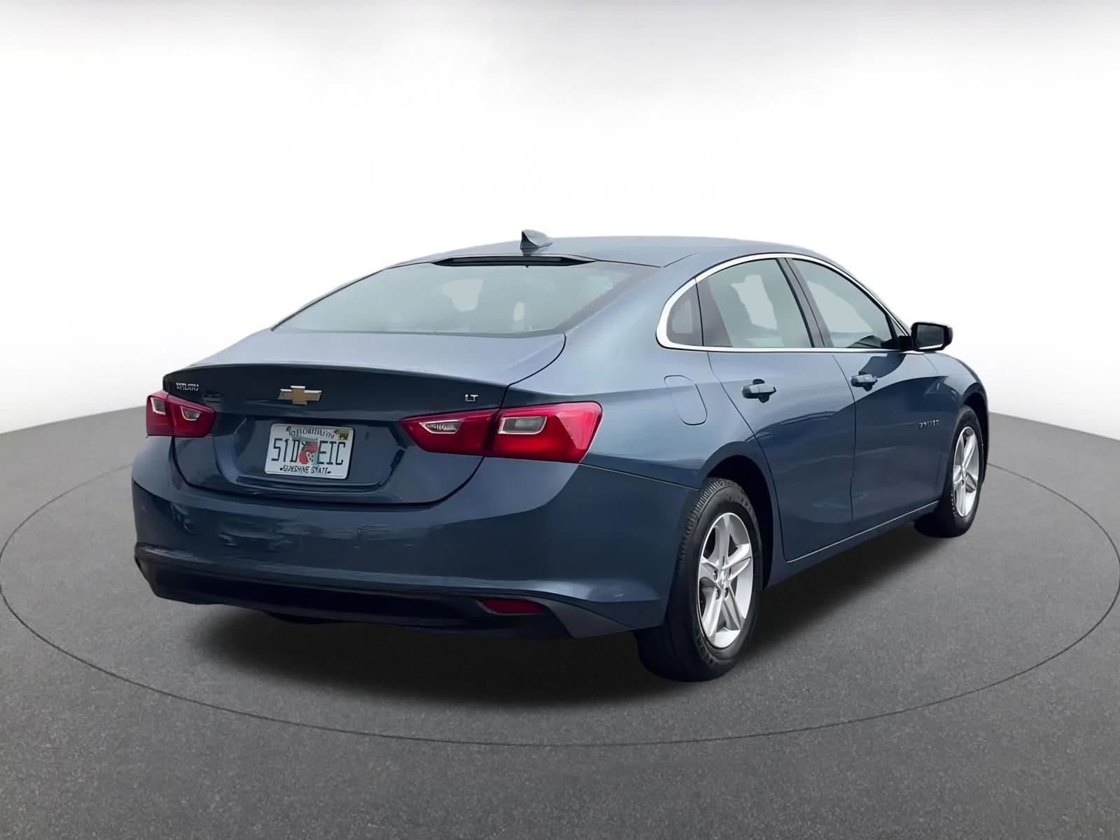 Thumbnail: 2024 Chevrolet Malibu - 14