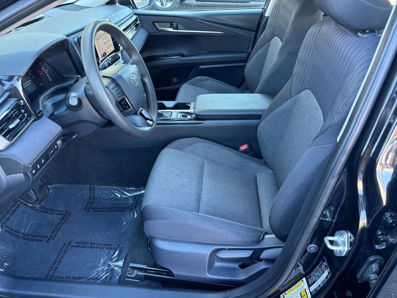 Thumbnail: 2025 Toyota Camry - 23