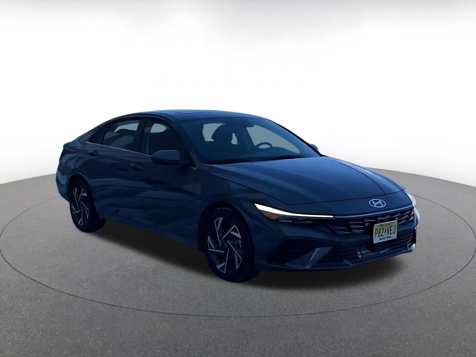 Thumbnail: 2025 Hyundai Elantra - 2