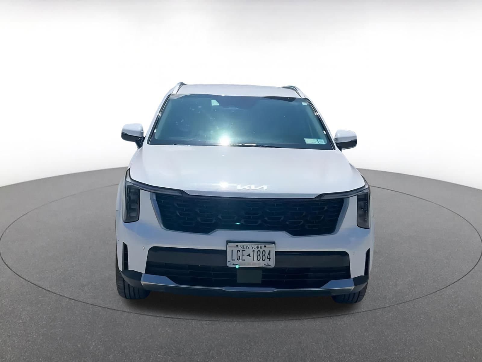 Thumbnail: 2024 Kia Sorento - 5