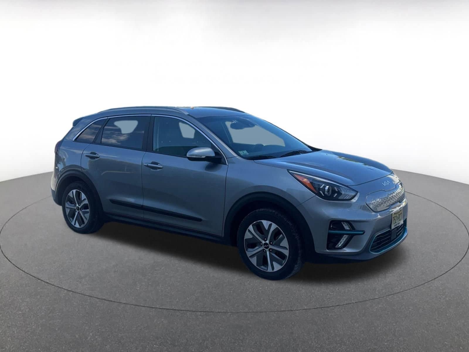 Thumbnail: 2022 Kia Niro - 1