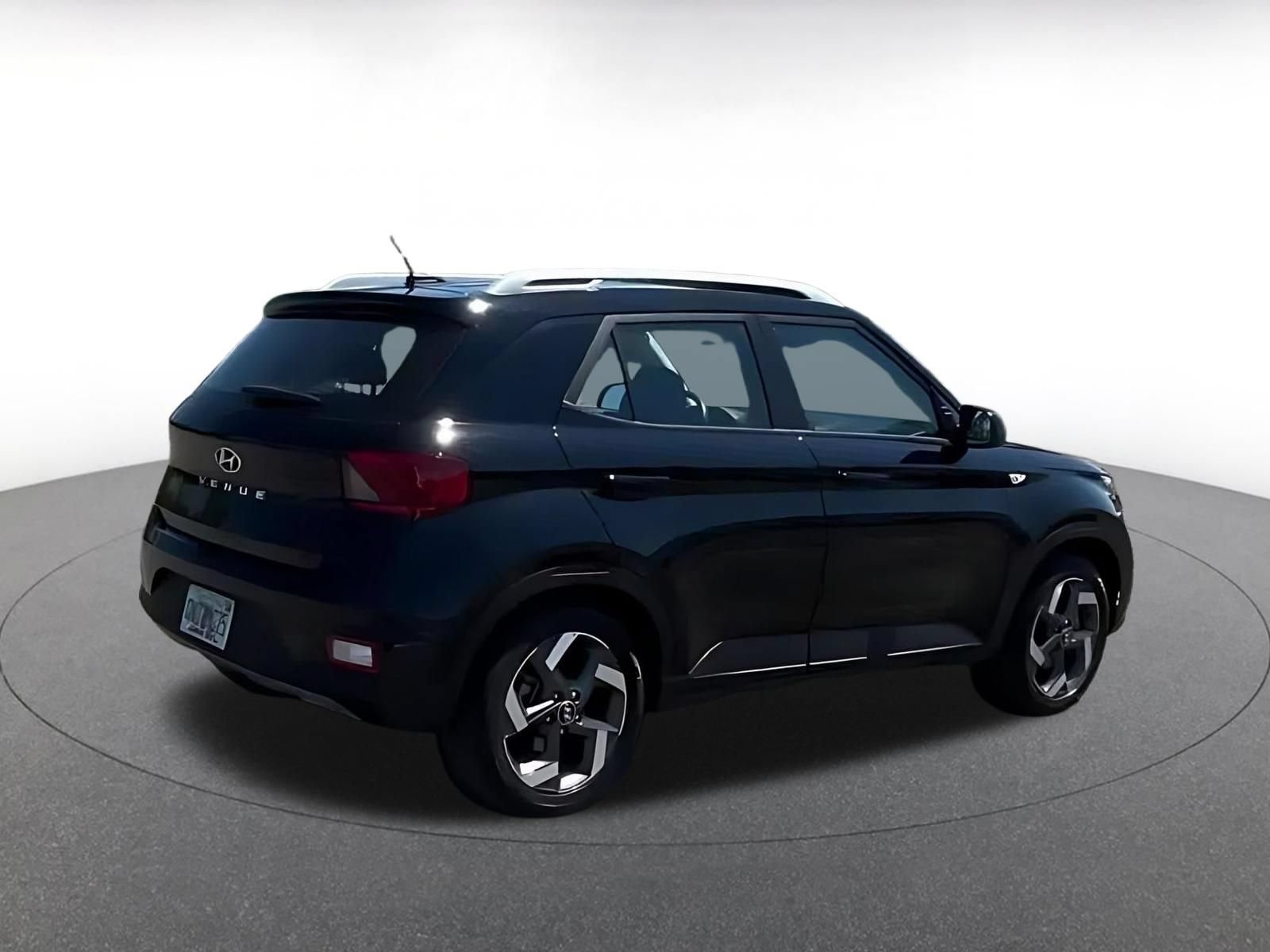 Thumbnail: 2026 Hyundai Venue - 14