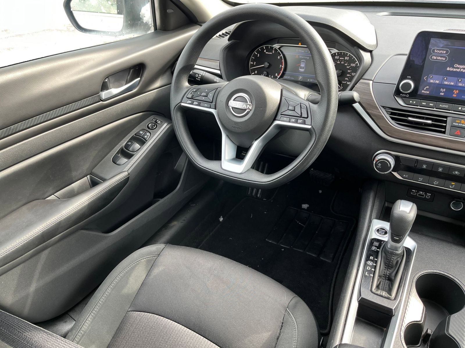 Thumbnail: 2025 Nissan Altima - 31