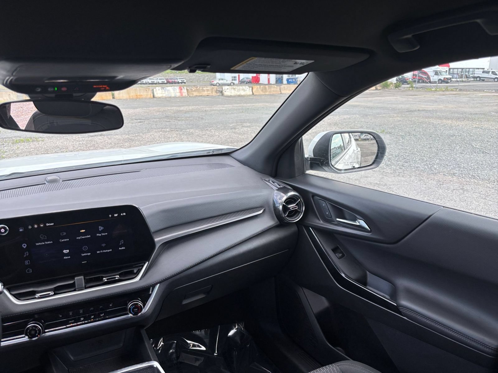 Thumbnail: 2025 Chevrolet Equinox - 28