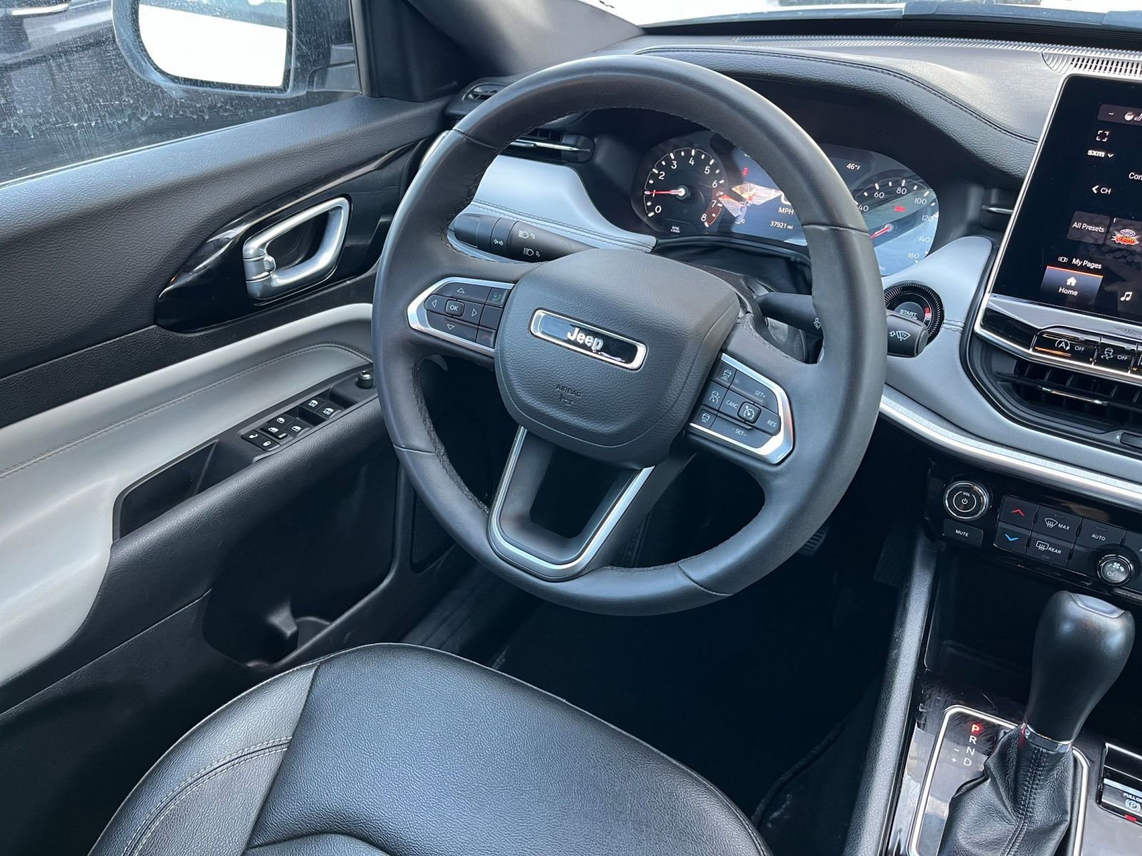 Thumbnail: 2025 Jeep Compass - 32