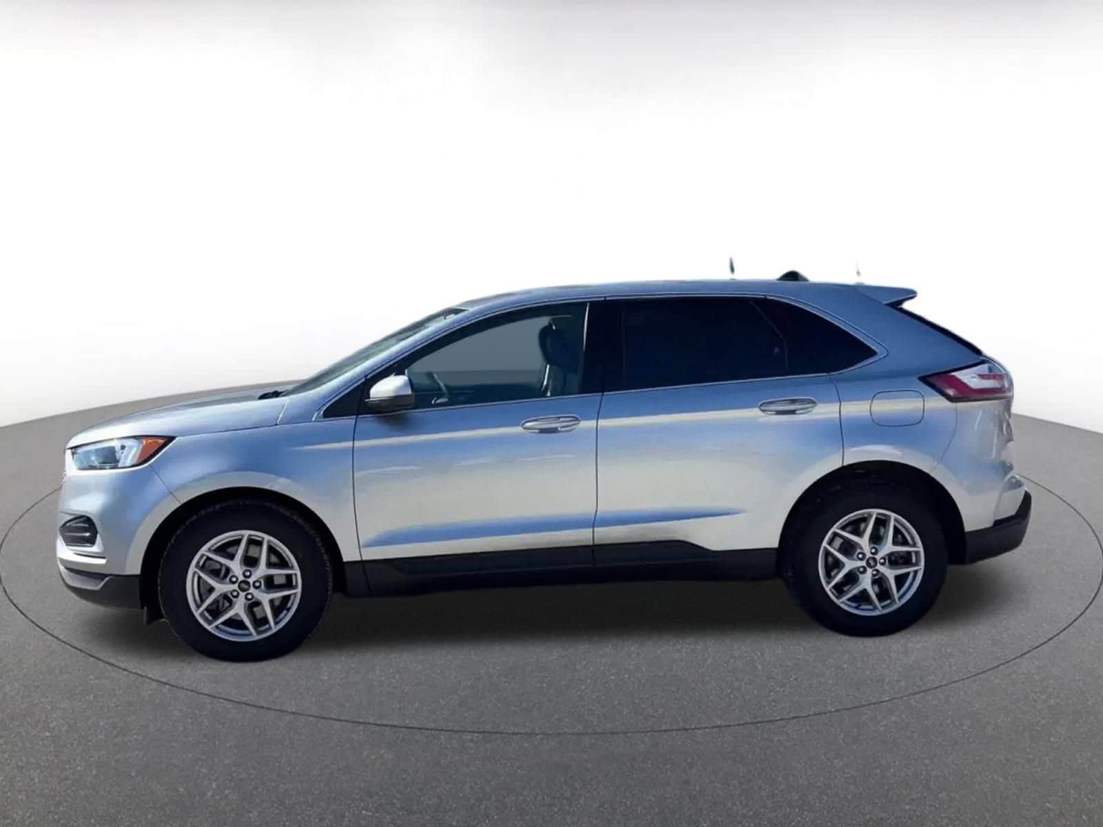 Thumbnail: 2024 Ford Edge - 9
