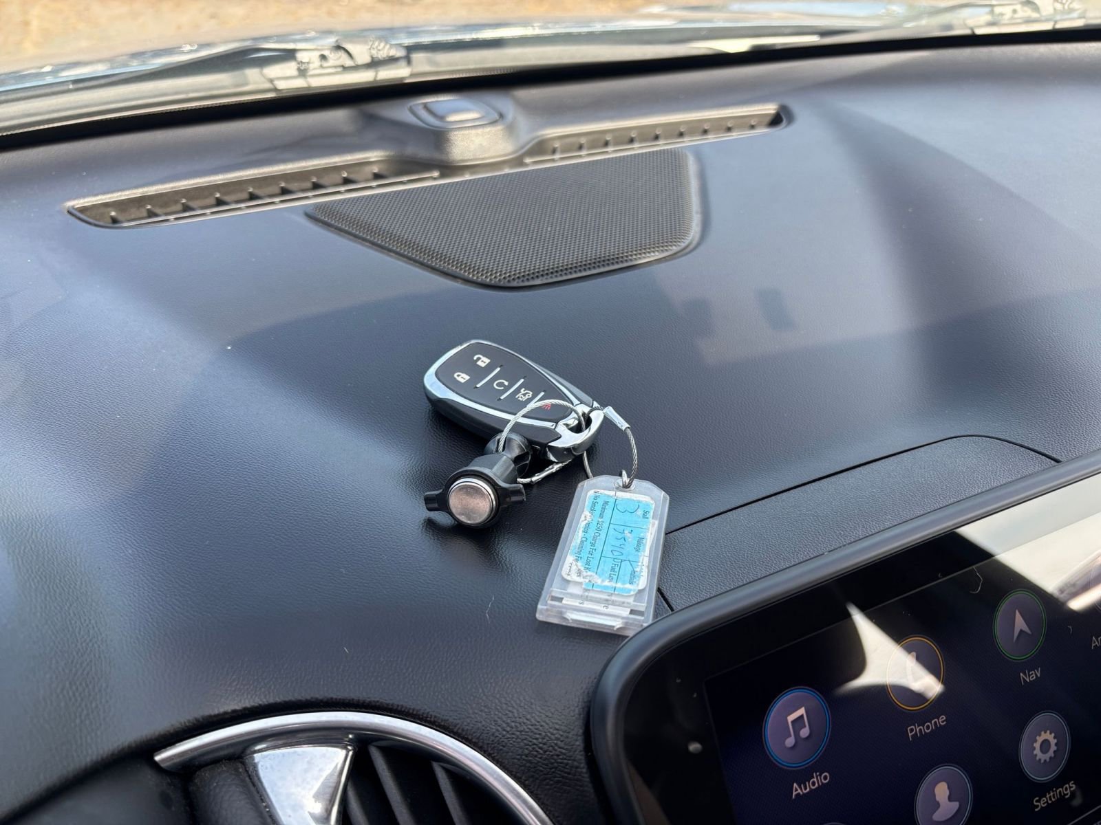 Thumbnail: 2024 Chevrolet Malibu - 21