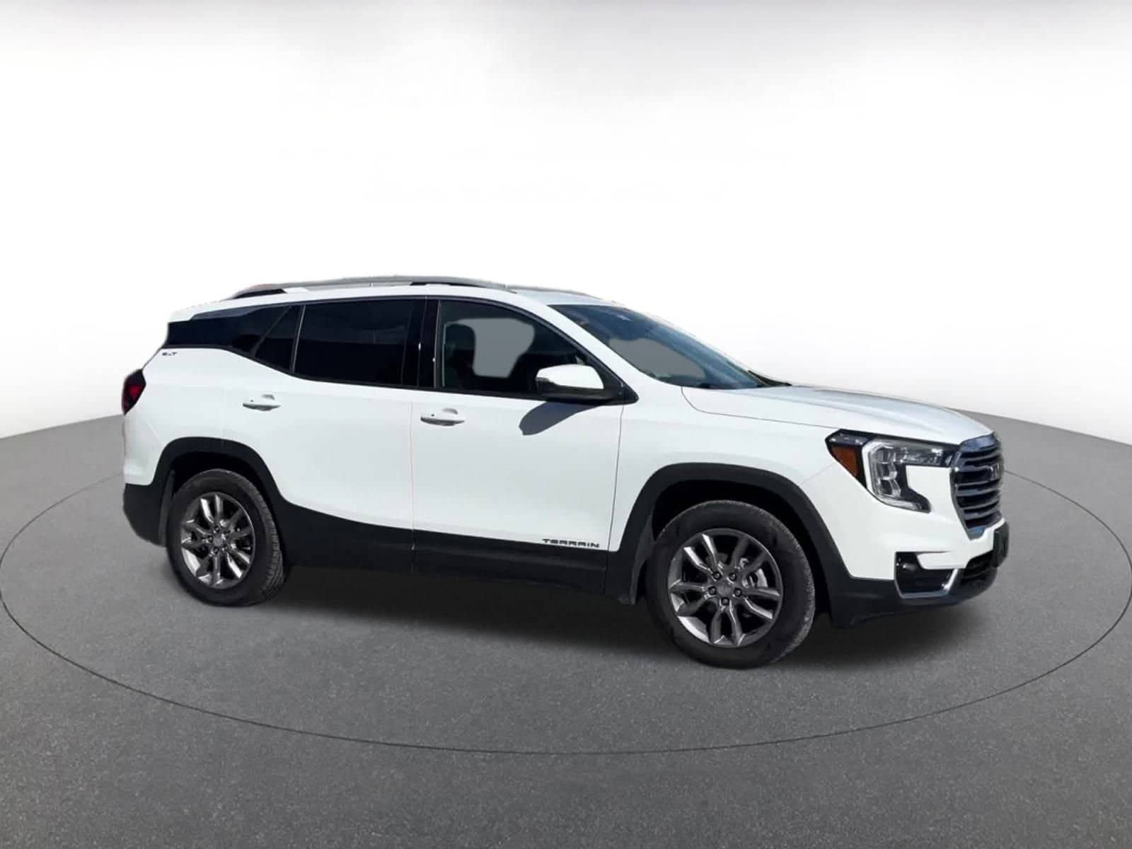Thumbnail: 2024 GMC Terrain - 2