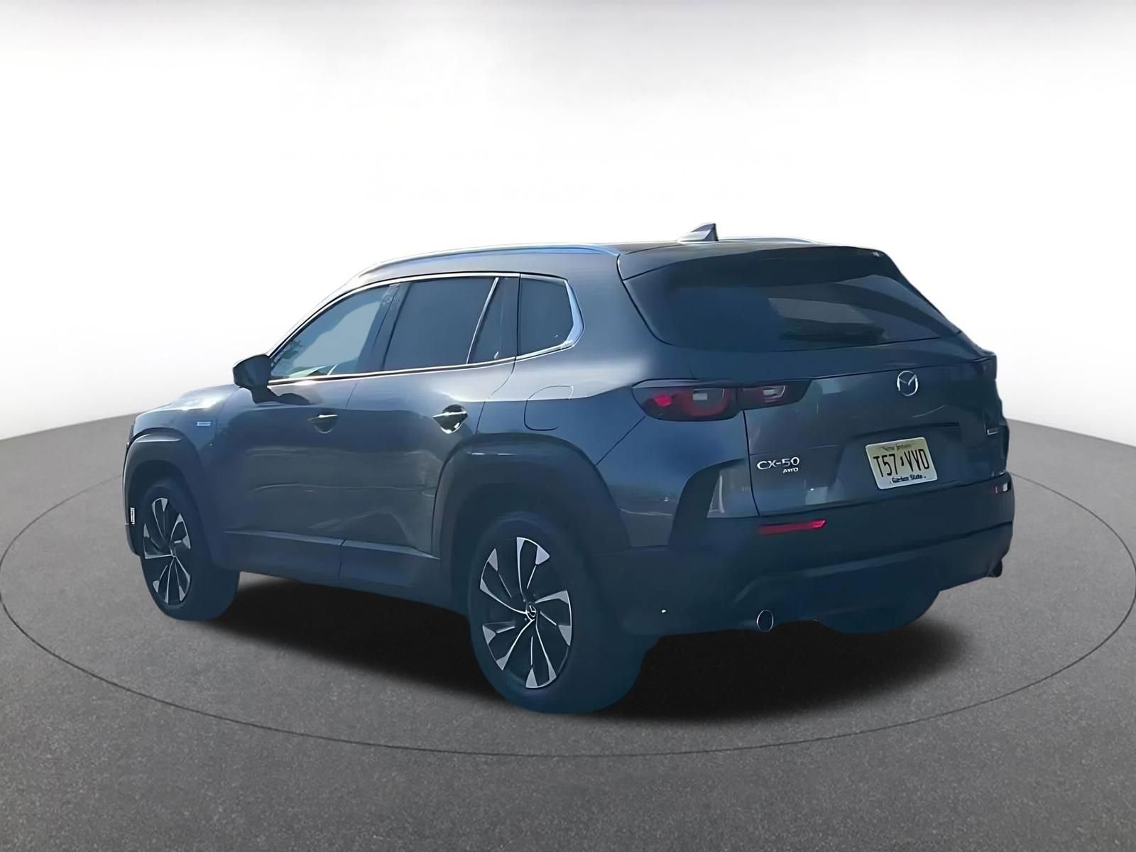 Thumbnail: 2025 Mazda CX-50 - 10