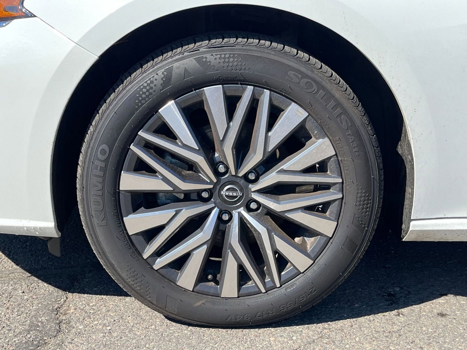 Thumbnail: 2025 Nissan Altima - 29