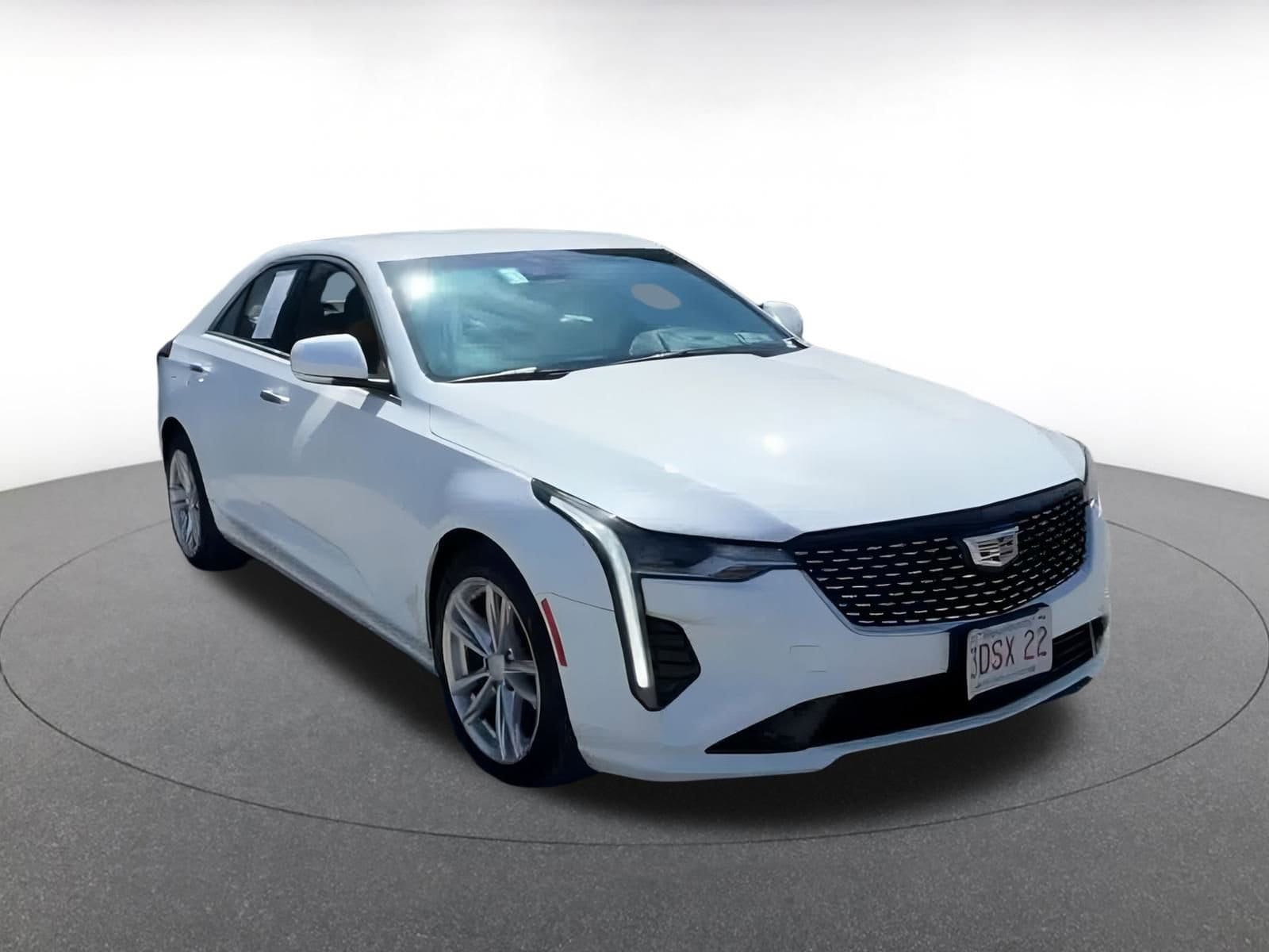 Thumbnail: 2024 Cadillac CT4 - 3