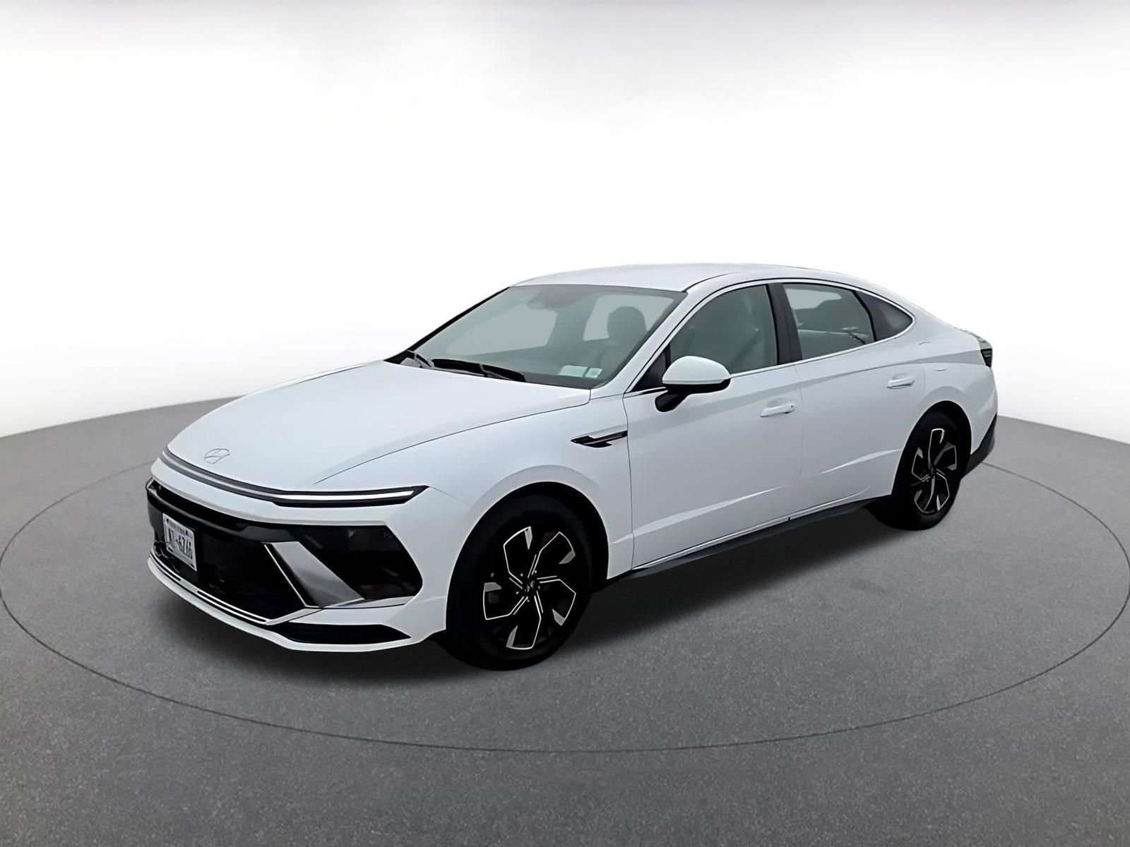 Thumbnail: 2025 Hyundai Sonata - 9