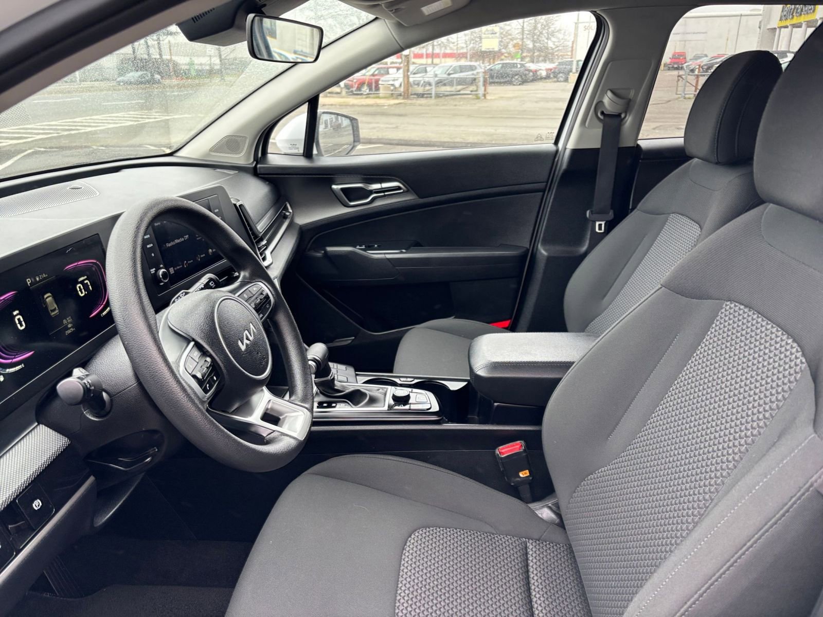 Thumbnail: 2025 Kia Sportage - 24