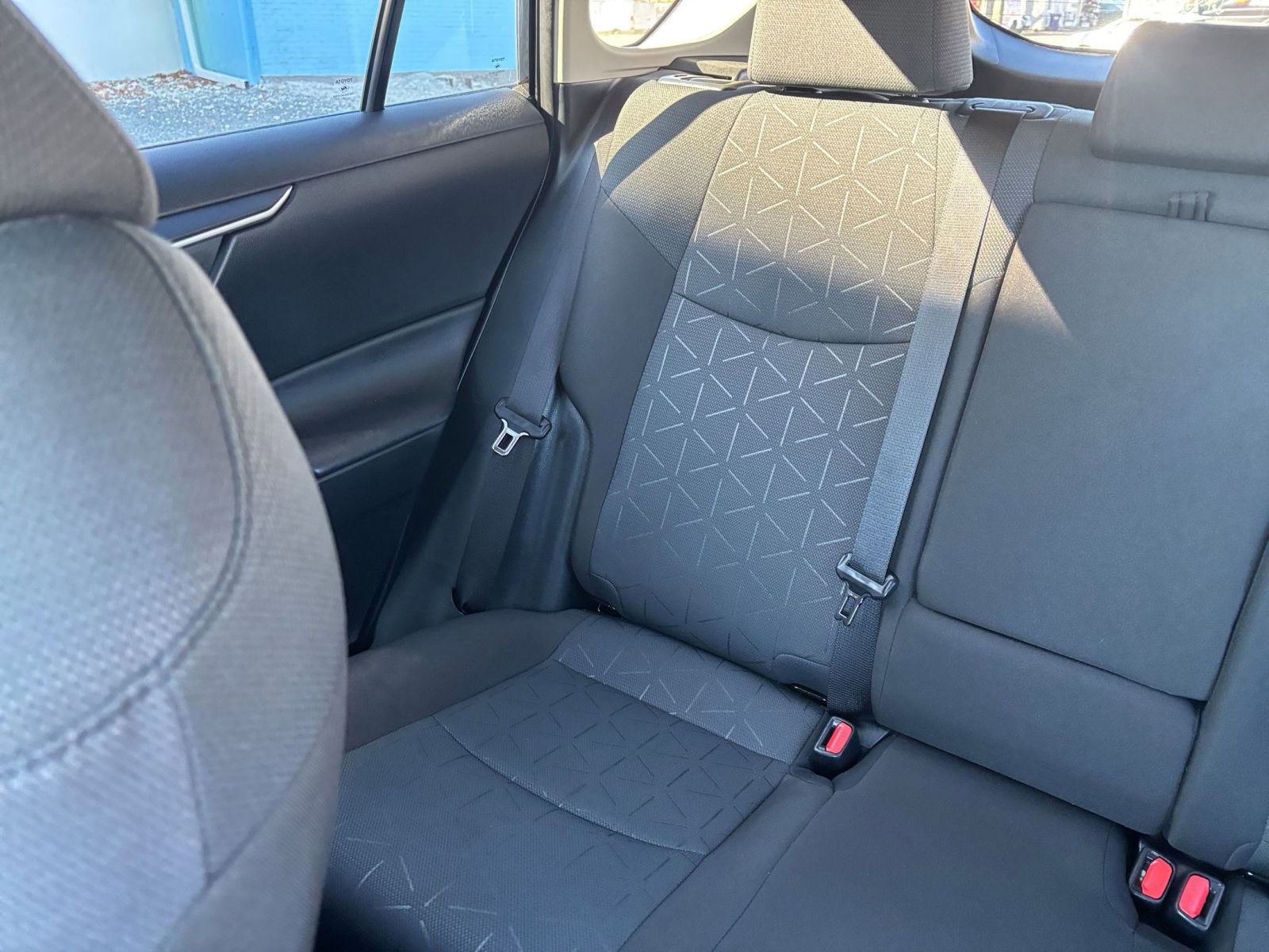 Thumbnail: 2025 Toyota RAV4 - 35