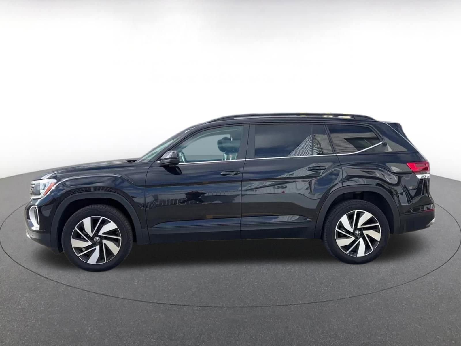 Thumbnail: 2025 Volkswagen Atlas - 9