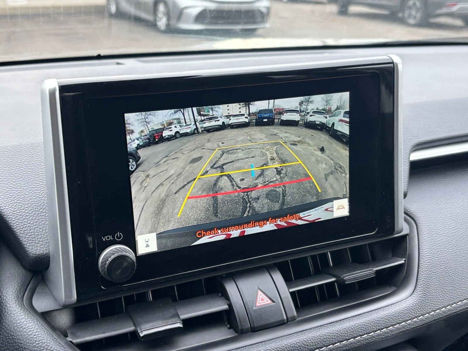 Thumbnail: 2025 Toyota RAV4 - 17