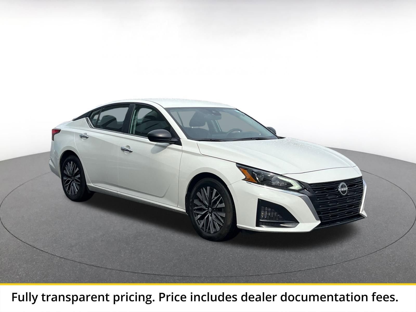 Thumbnail: 2025 Nissan Altima - 1