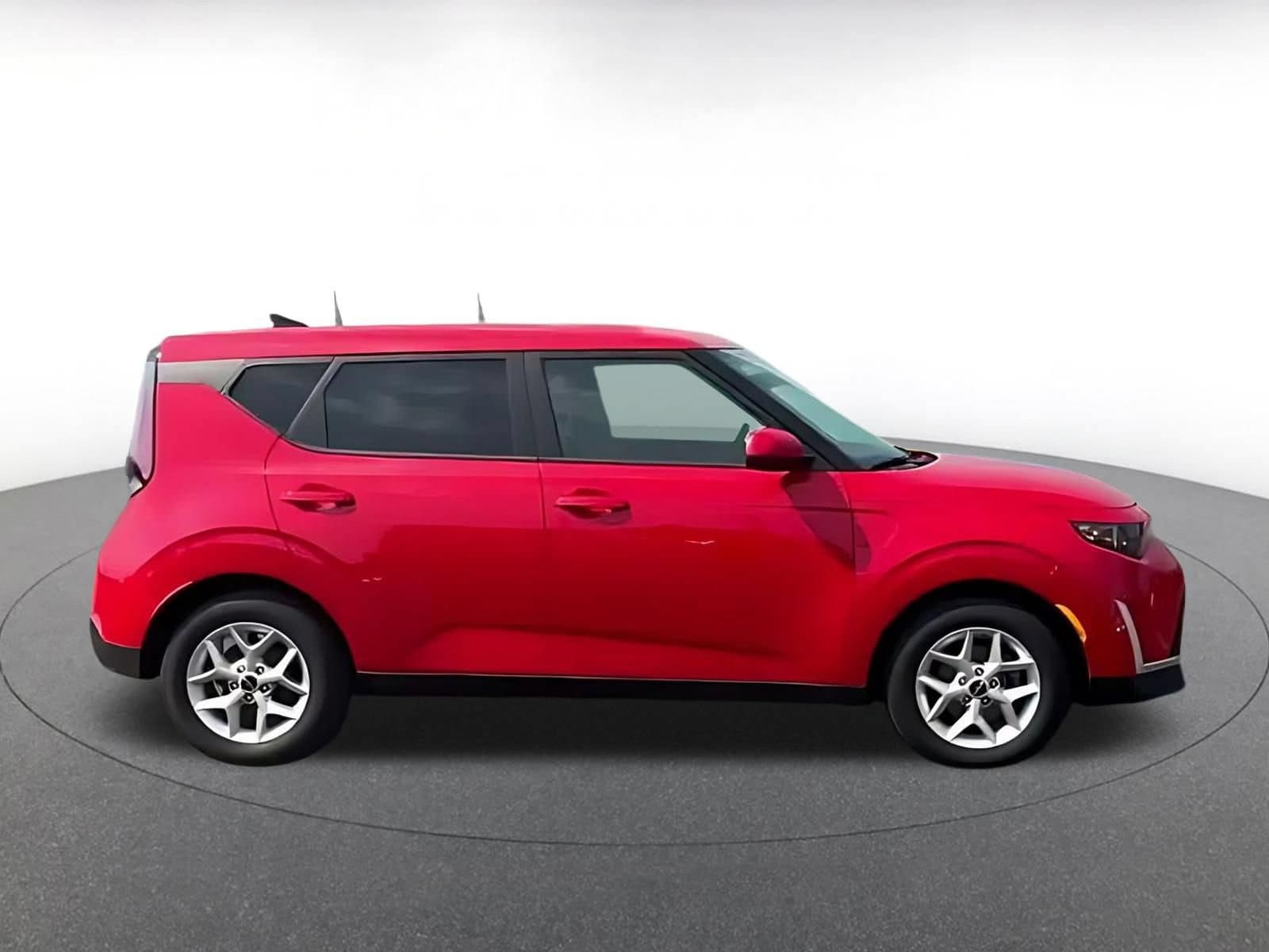 Thumbnail: 2025 Kia Soul - 13