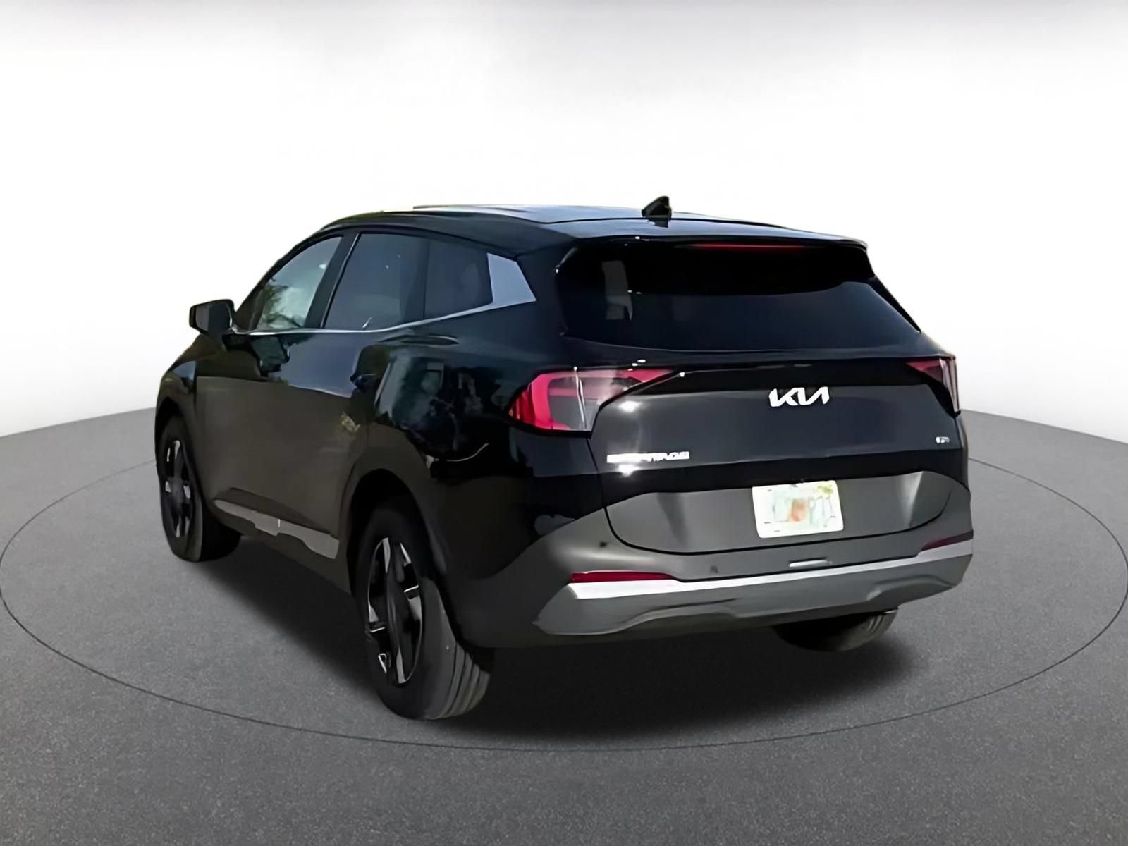 Thumbnail: 2026 Kia Sportage - 9