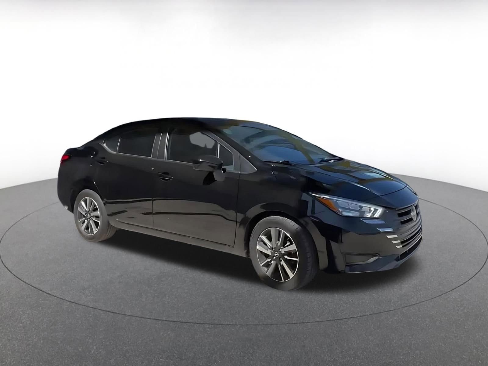 Thumbnail: 2025 Nissan Versa - 2