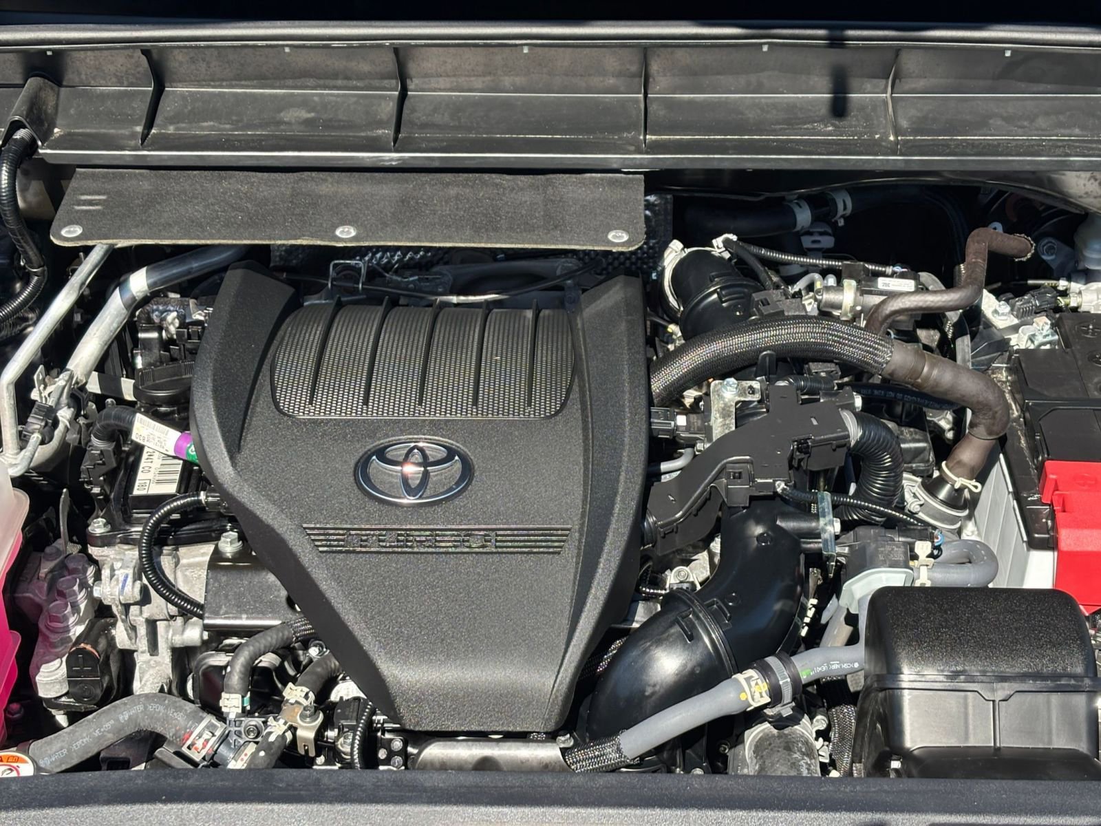 Thumbnail: 2025 Toyota Highlander - 31