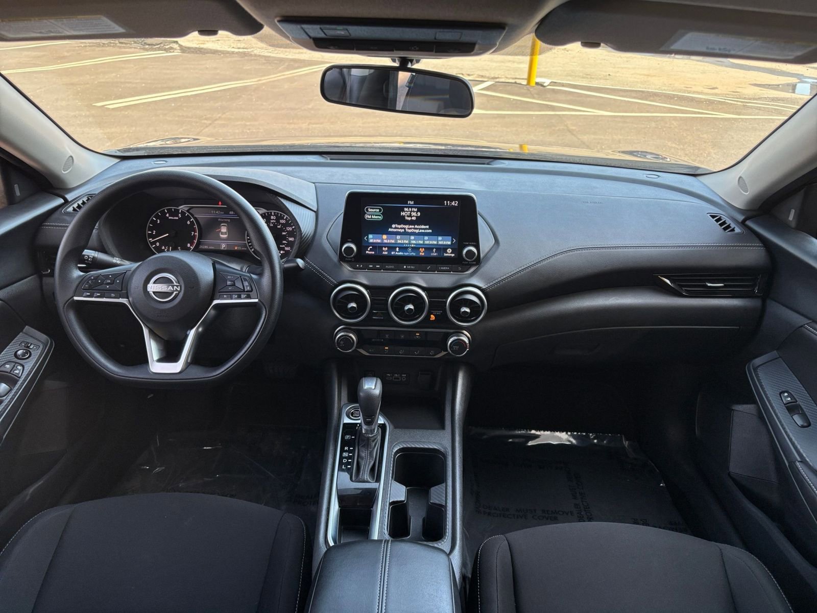 Thumbnail: 2025 Nissan Sentra - 33