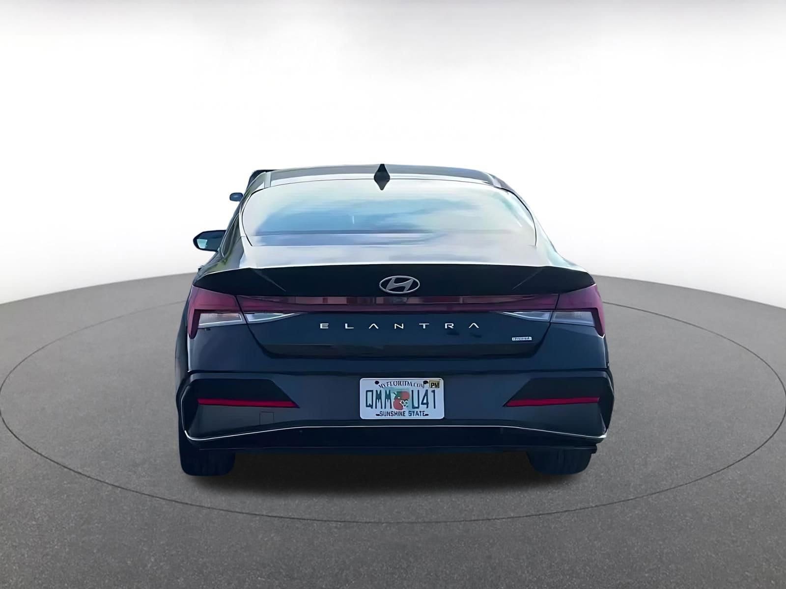 Thumbnail: 2025 Hyundai Elantra - 12