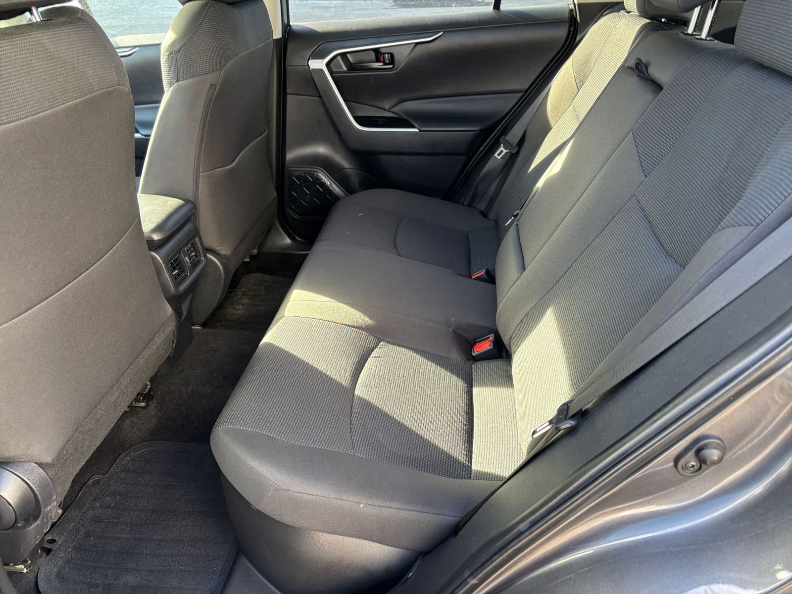 Thumbnail: 2025 Toyota RAV4 - 22