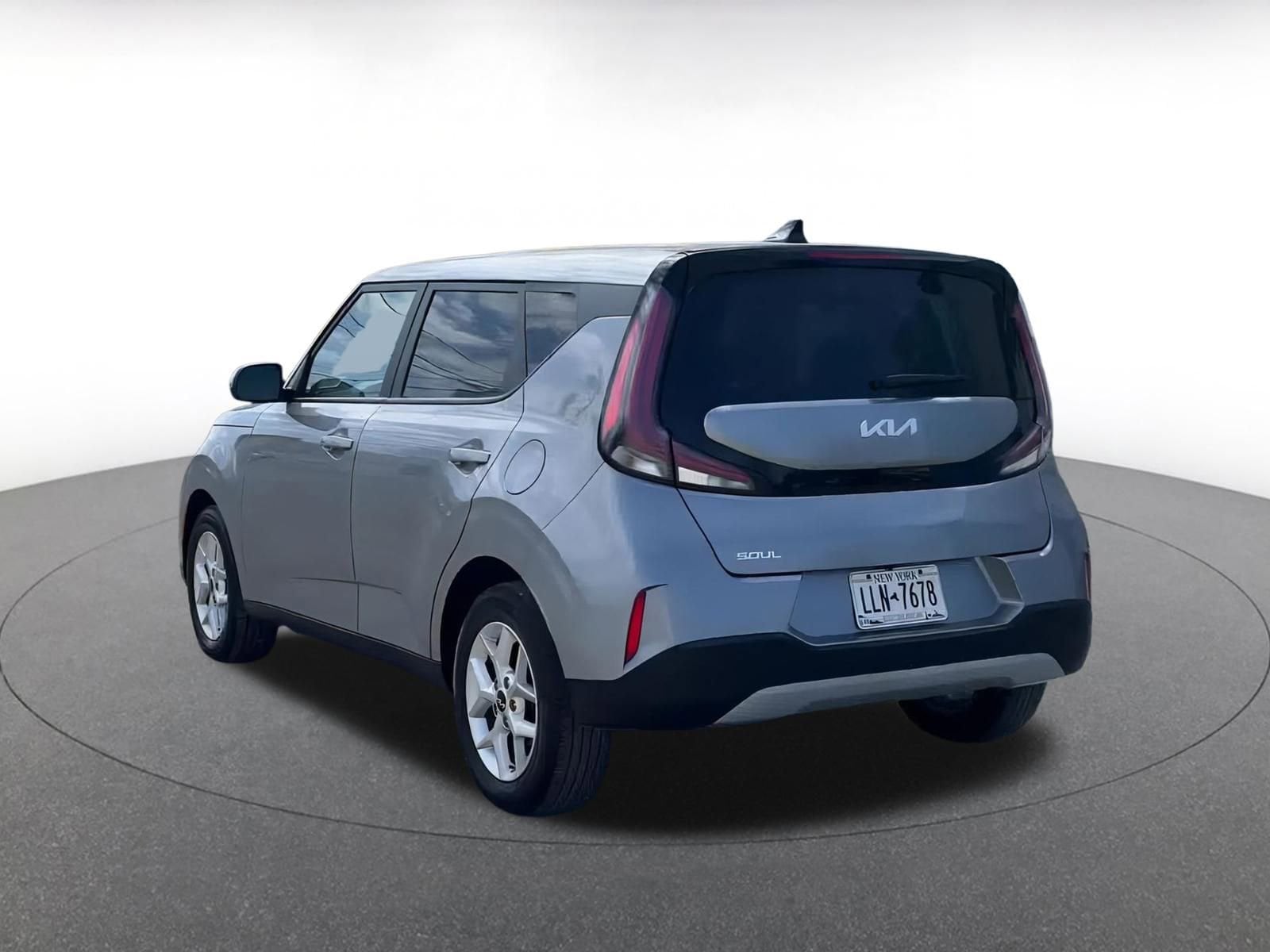 Thumbnail: 2024 Kia Soul - 11